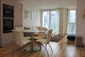 Apartment 1810, 71 Altitude Point, Alie Street, London E1 8NG