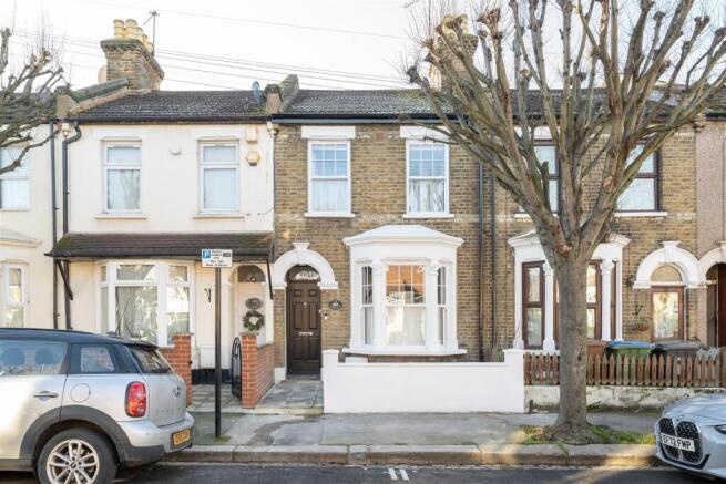 Cheneys Road E11