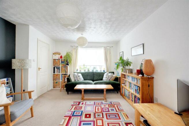 Living Room_1.jpeg