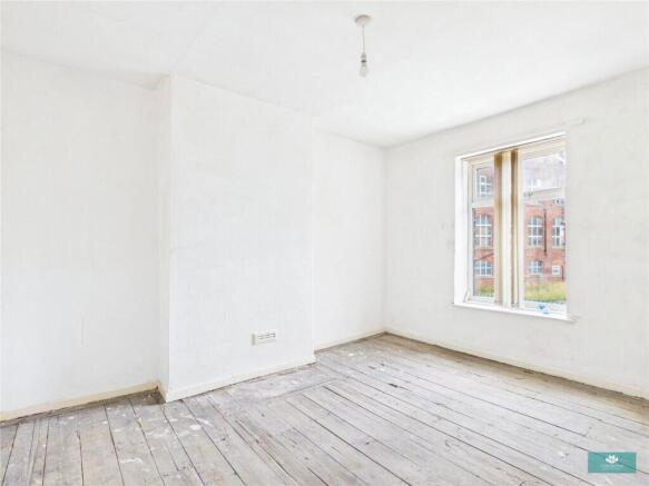 2 bed Terraced for sale Image 12