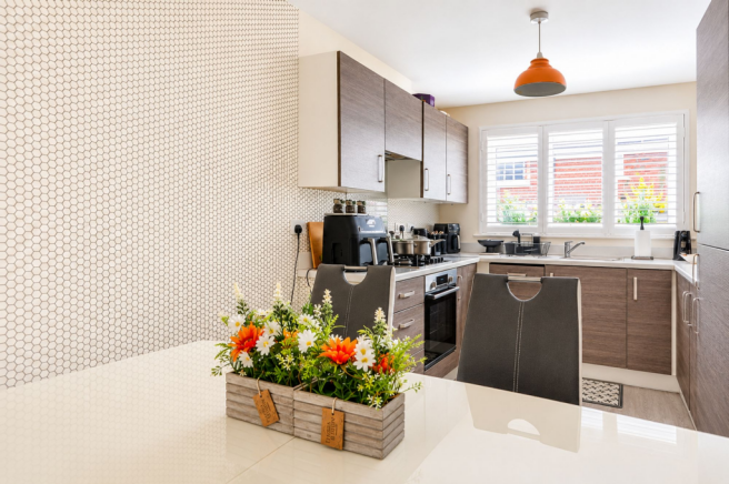 3 bed Semi-Detached for sale Image 12
