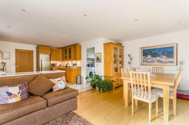 Kitchen/Dining/Famil