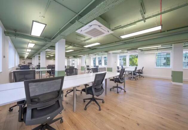 10 Jamestown - Open Plan Office