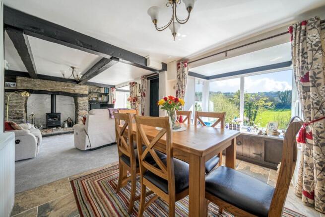 1438662-13-69d679db06b62