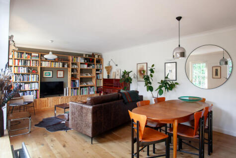 Durham Rise, London SE18