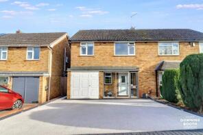 55, Furnivall Crescent, Lichfield WS13 6DB
