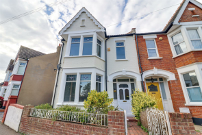 307, Hamlet Court Road, Westcliff-on-sea SS0 7DD