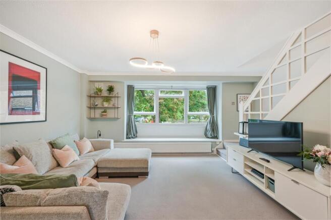 TREEMOUNT COURT, 9 (3).jpg