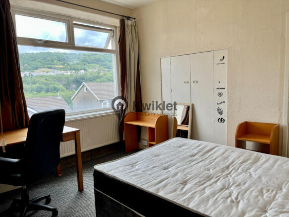 eZy Watermark_15-10-2023_12-43-29-2670pm.JPG