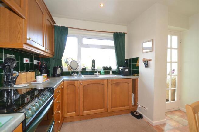 kitchen3.jpg