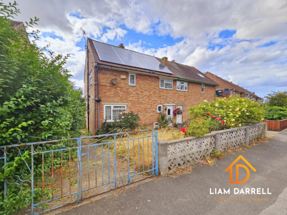 3 bed Semi-Detached for sale in scarborough