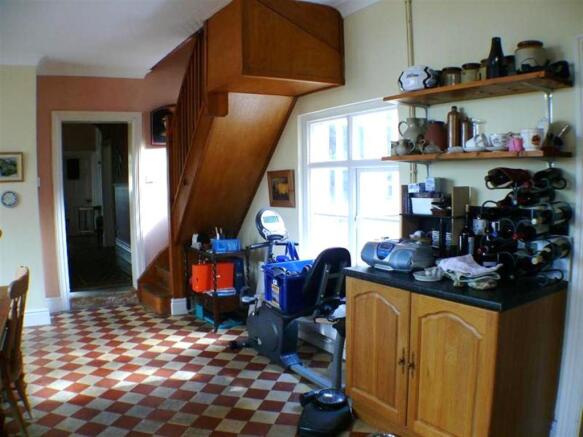 ANOTHER ROOM ASPECT
