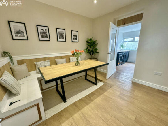 George Street, Holyhead, Anglesey, LL65 photo 4