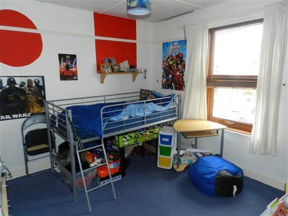 Photo 10