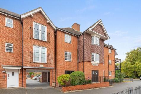 Wroughton Road, Wendover, HP22