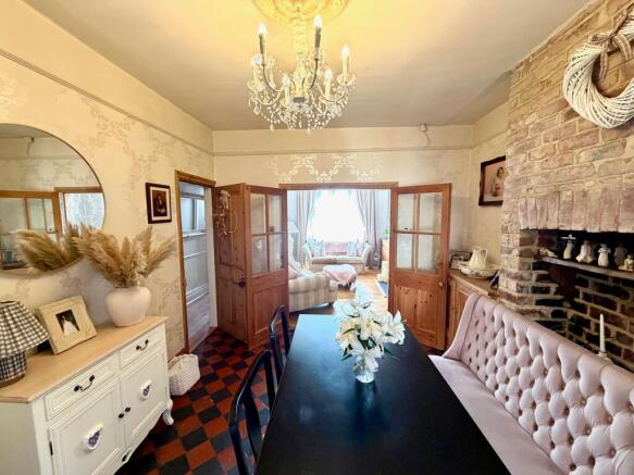 3 bed Terraced for sale Image 4