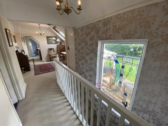FIRST FLOOR STAIRS AND LANDING