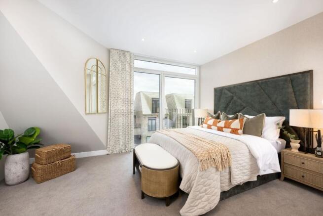 Knights Park, The Morgan Show Home, Principal