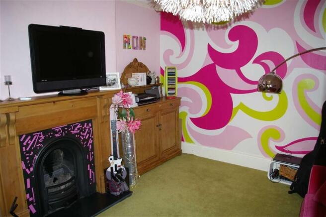 Photo 8