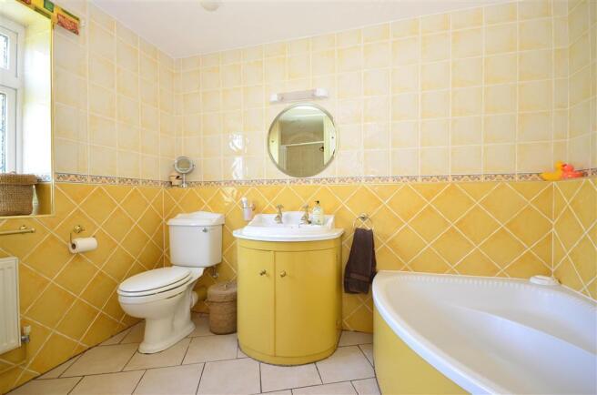 En-Suite Bathroom