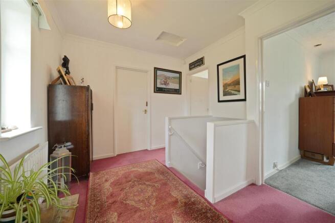 3 bed Detached for sale Image 11