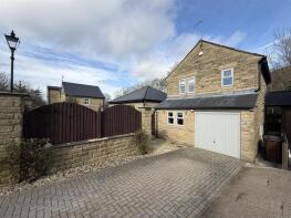 26, Printers Drive, Carrbrook, Stalybridge SK15 3FN