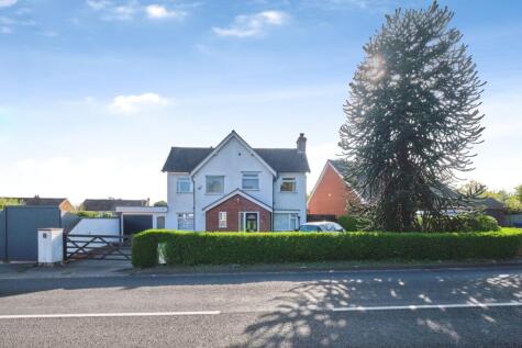 Stafford Road, Lichfield, Staffordshire, WS13