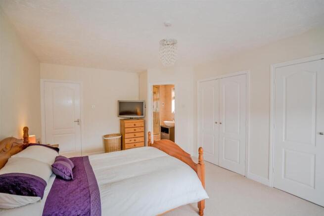 Fremantle Drive, Cannock, WS122GY-23.jpg