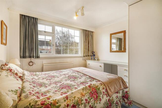 3 bed Semi-Detached for sale Image 12