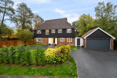 Giffards Meadow, Farnham, GU9