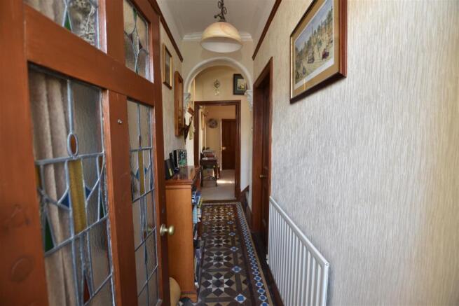 ENTRANCE HALLWAY