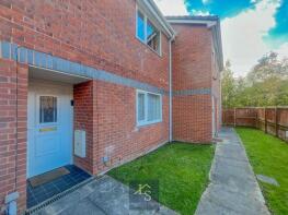 Flat 4, Holly Mews, Grosvenor Road, Cheadle Hulme, Cheadle SK8 5QN