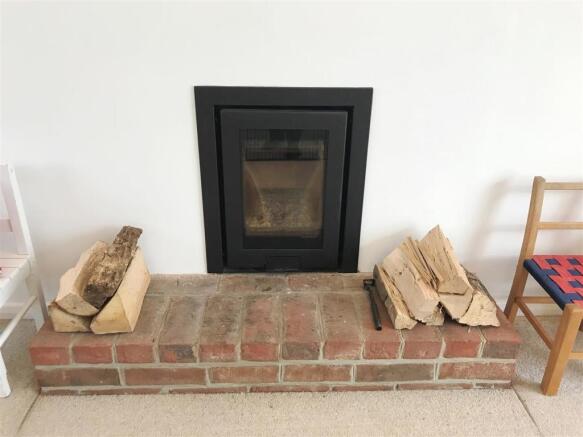 Log Burner.JPG
