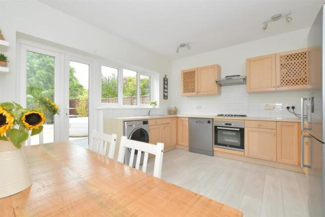 Kitchen/Breakfast Room