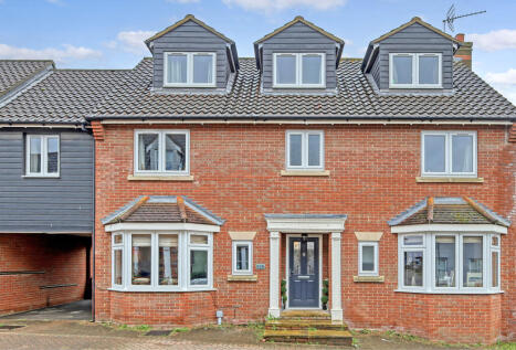 Hallett Road, Flitch Green, Dunmow, Essex, CM6