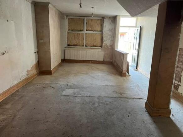2 bed Terraced for sale Image 7