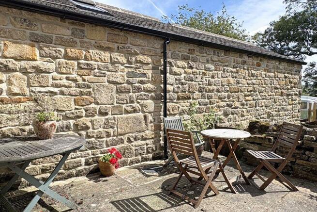 2 bed Terraced for sale Image 12