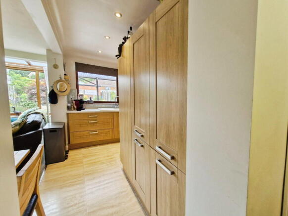 2 bed Terraced Bungalow for sale Image 10