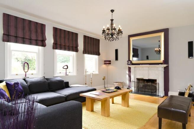 lounge 2