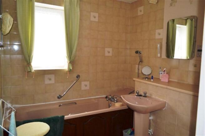 Photo 11