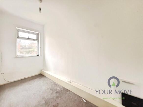 3 bed Terraced for sale Image 8