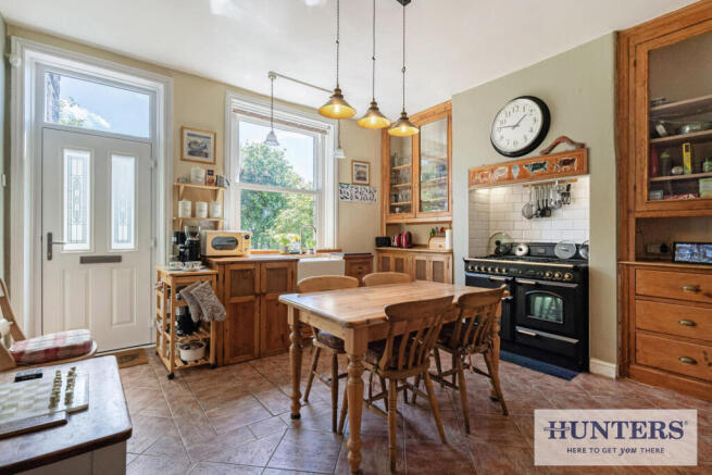 4 bed Terraced for sale Image 4