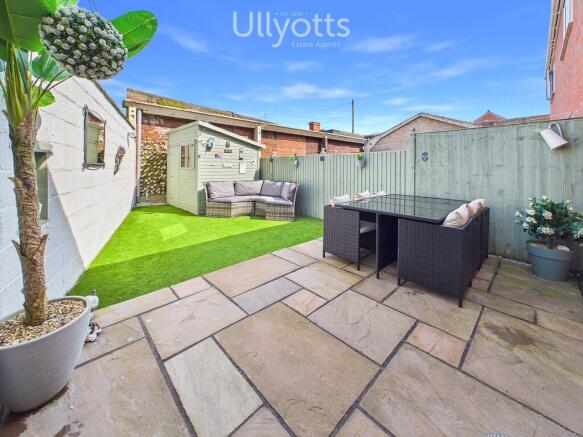2 bed Terraced for sale Image 12