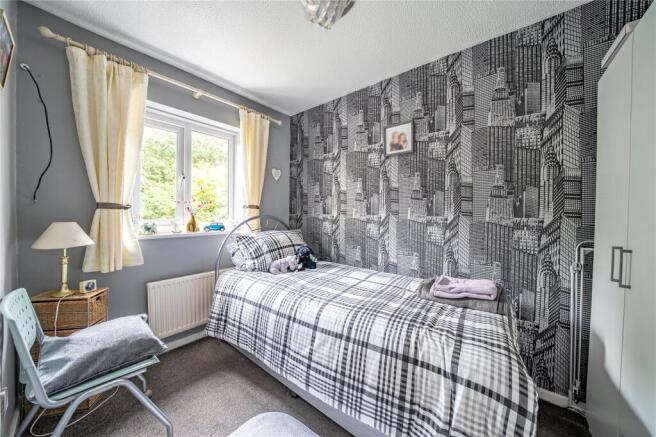 4 bed Detached for sale Image 9