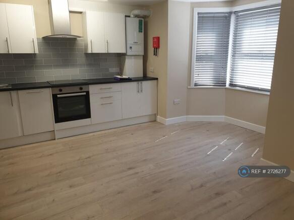 Kitchen-Lounge