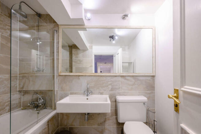 8488955-Interior15-800