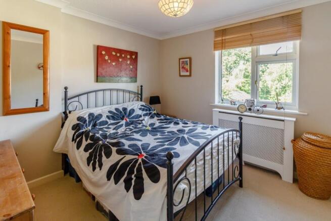 8355421-interior08.jpg