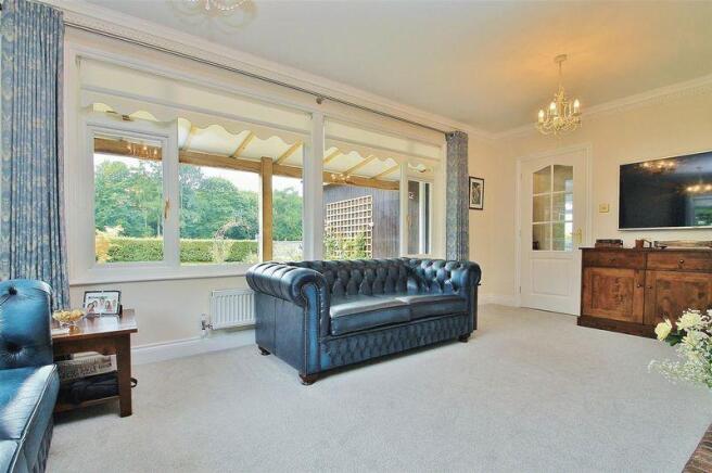 Livingroom2