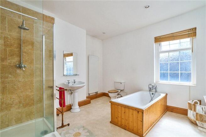3 bed End of Terrace for sale Image 9