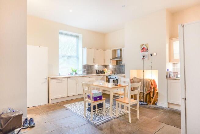 4 bed End of Terrace for sale Image 4